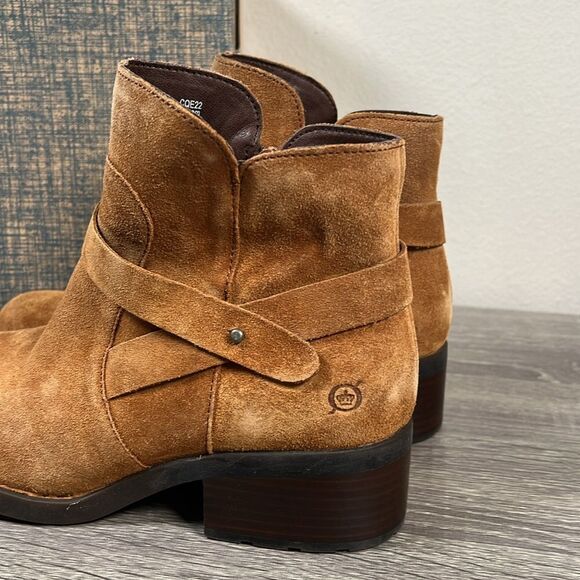 Born Tori Cream Suede Boots - Picture 3 of 10